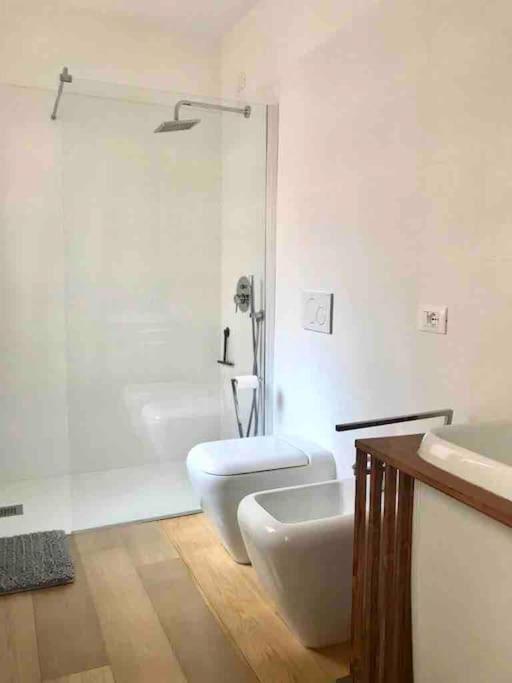 פררה Interno4Home: In Centro Storico Con Posto Auto מראה חיצוני תמונה