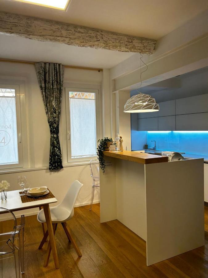 פררה Interno4Home: In Centro Storico Con Posto Auto מראה חיצוני תמונה